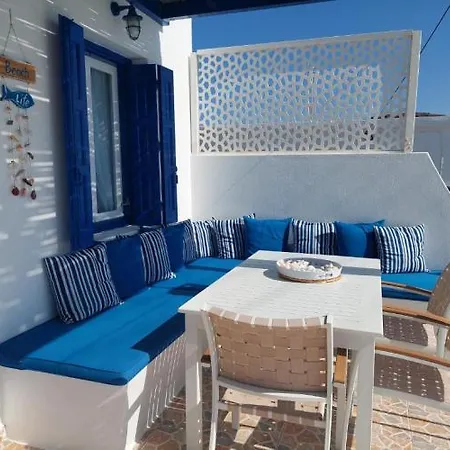 Harmonia Beach House Kímolos