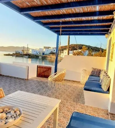 Harmonia Beach House * Kímolos